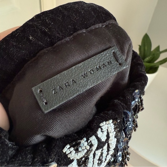 Zara multicolour metallic sequin beaded pouch bag - Picture 4 of 4